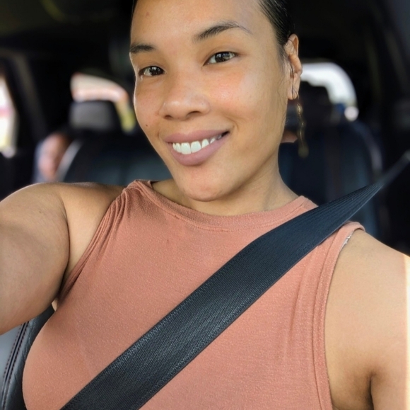 WELCOME. 💕 I'd love for you to use the OFFER button ☺️ - Picture 9 of 16